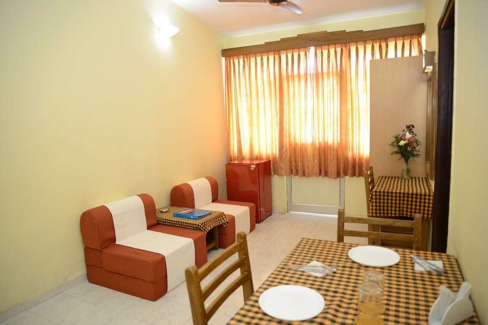 VALENTINES RETREAT 49/64