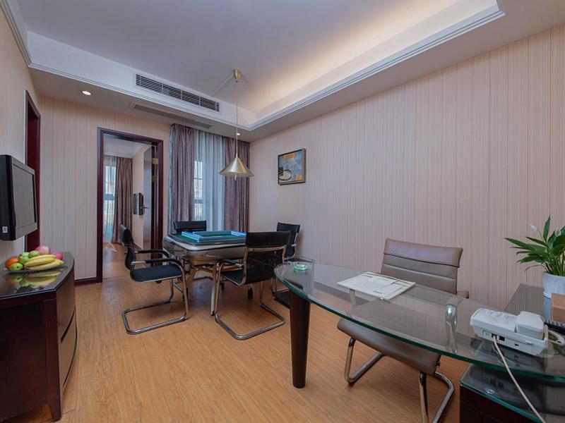 Vienna Hotel Henggang Xincheng 43/57
