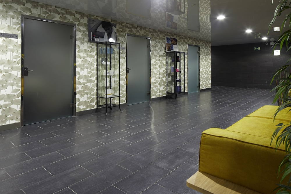 Hotel Villa Antilla 64/71