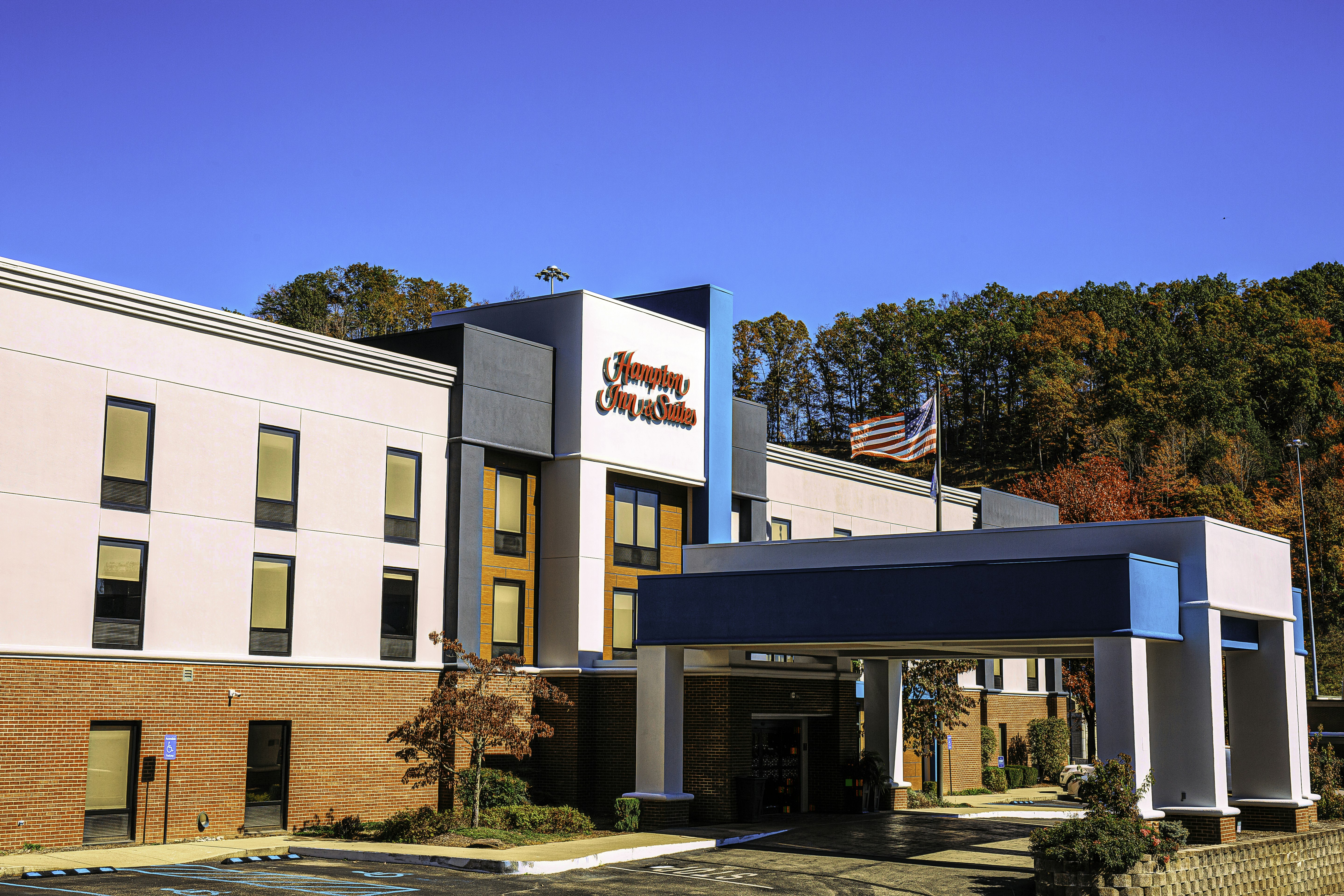 Hampton Inn and Suites Hazard 1/26