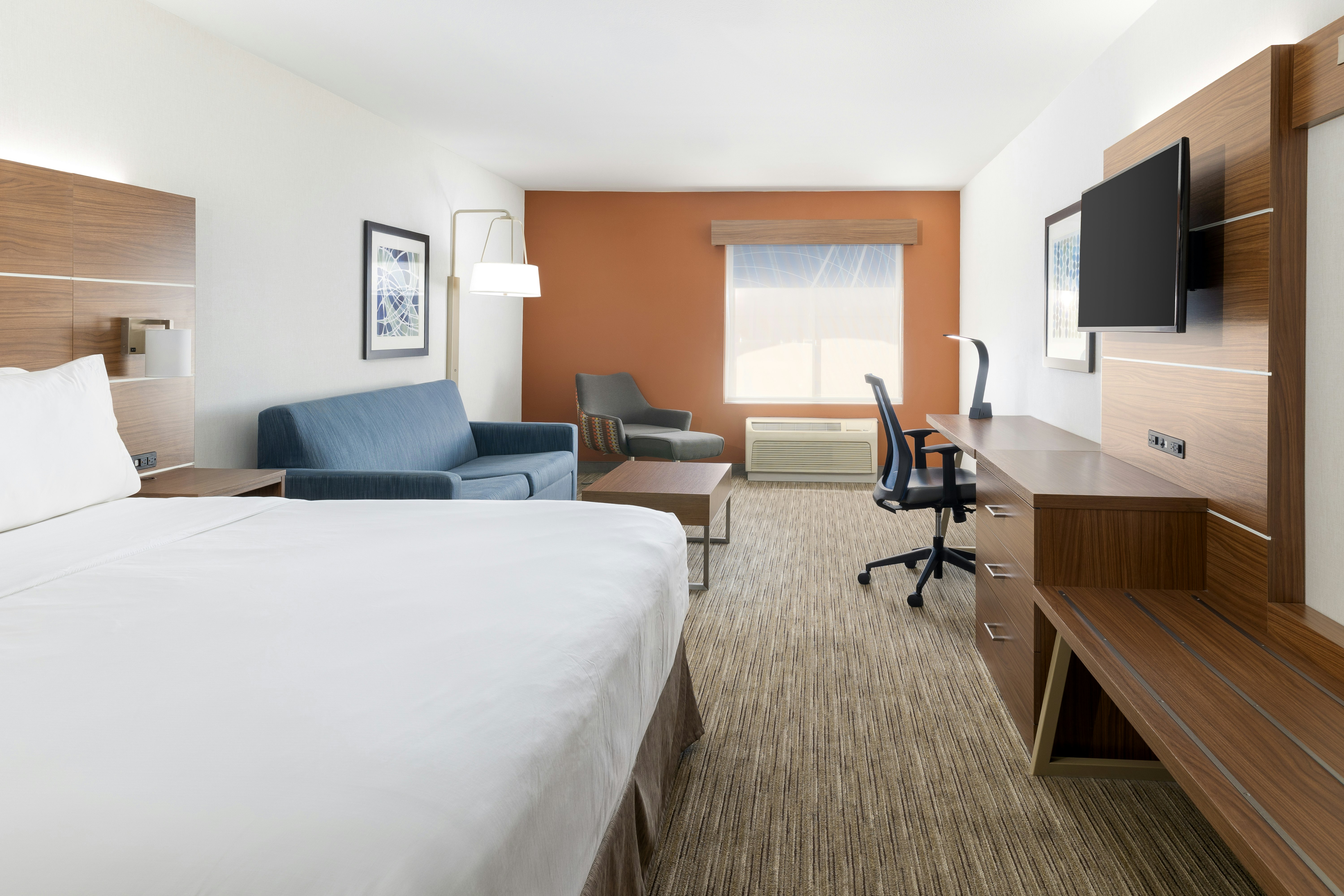 Holiday Inn Express & Suites Las Vegas SW Spring Valley, an IHG Hotel 18/55