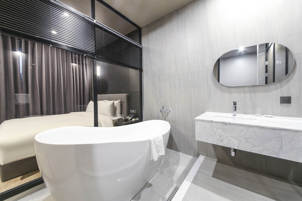 Busan Station City Hotel 29/34