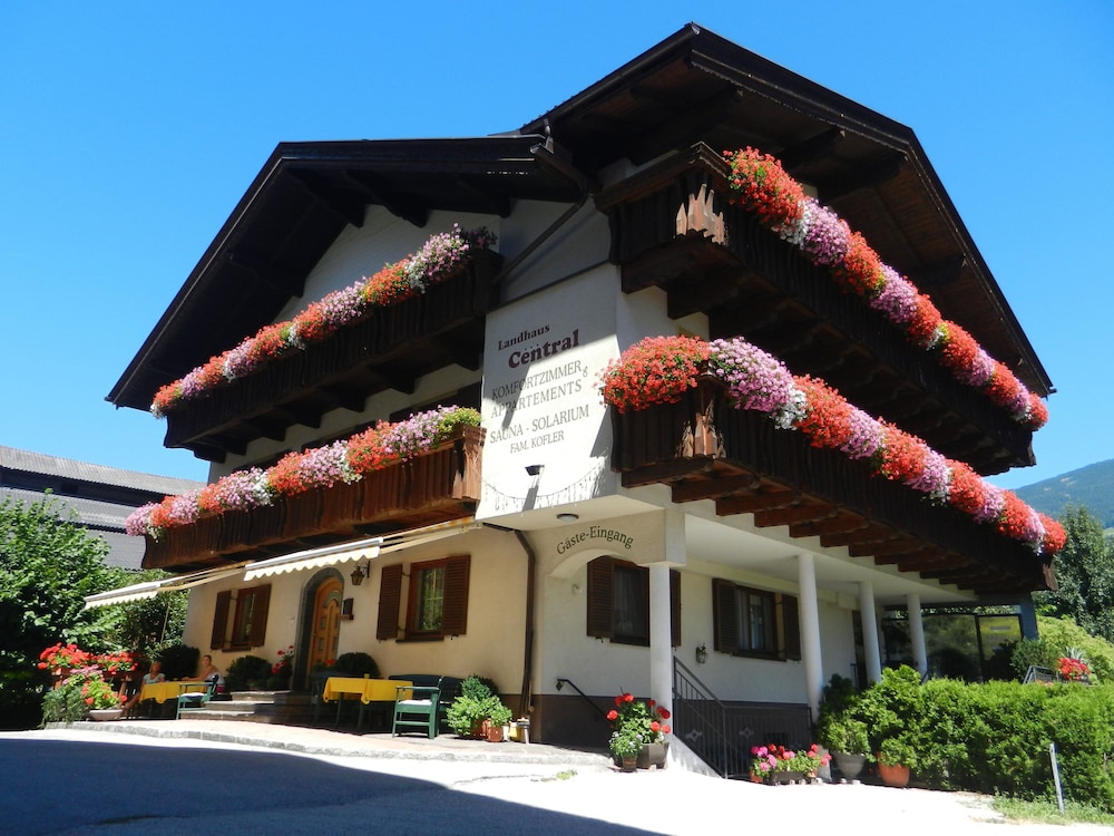 Central Hotel & Apart mit Landhaus 1/45