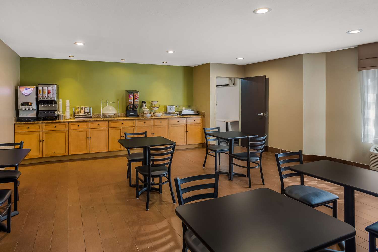 SureStay Plus Hotel by Best Western Superstition Springs 6/12