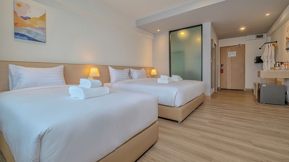 Khumsuphan Hotel 9/24