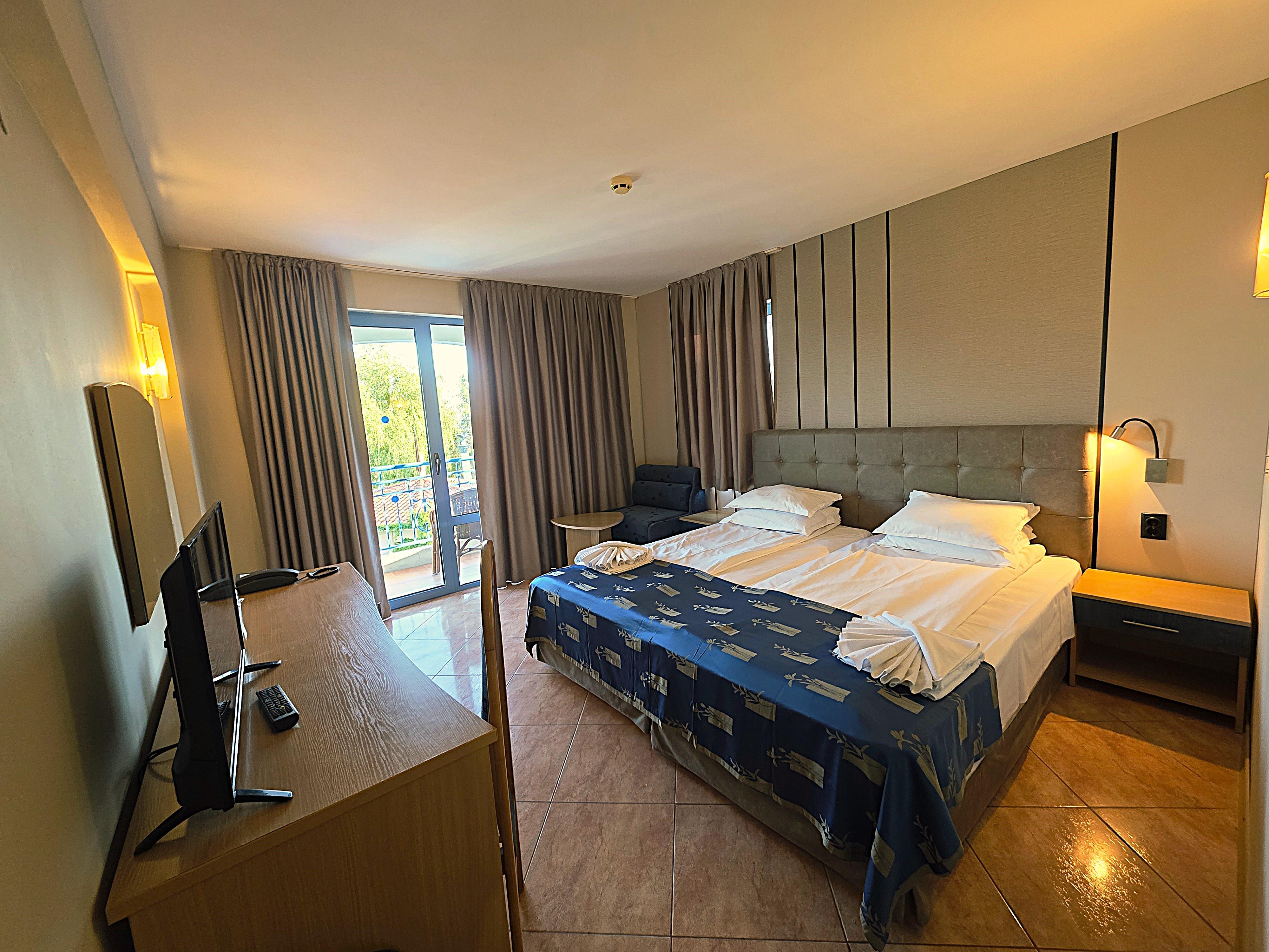 Standard, Single, Balcony or Terrace