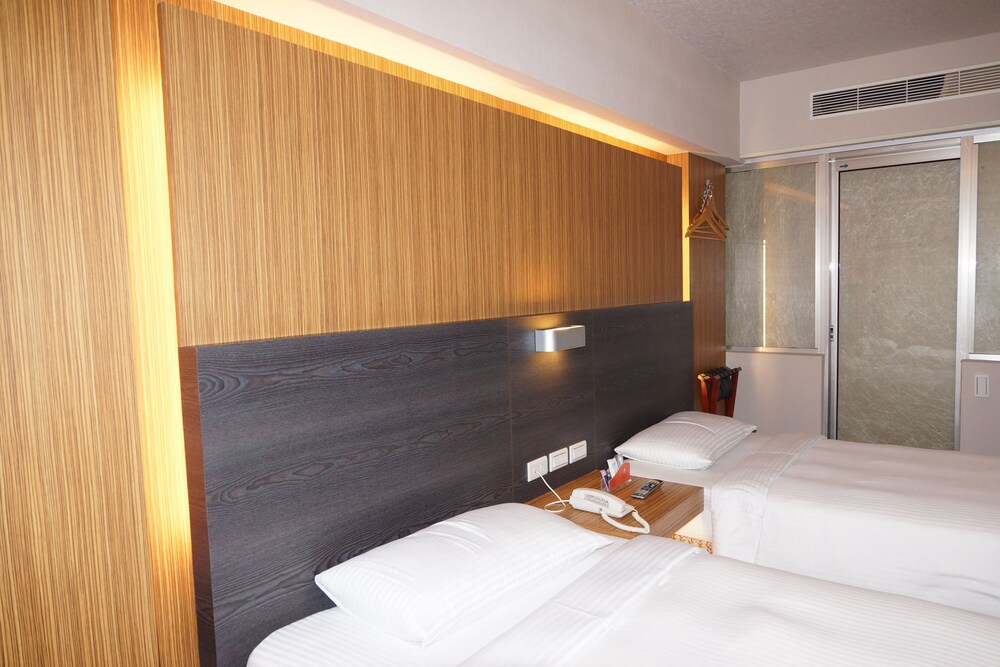 Ying Dai Hotel 12/28