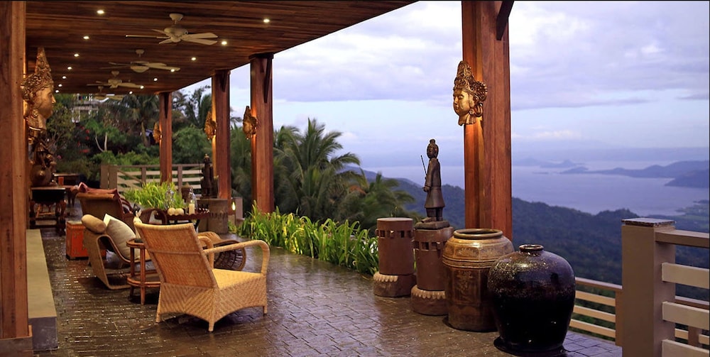 The Oriental Luxury Suites Tagaytay 46/50