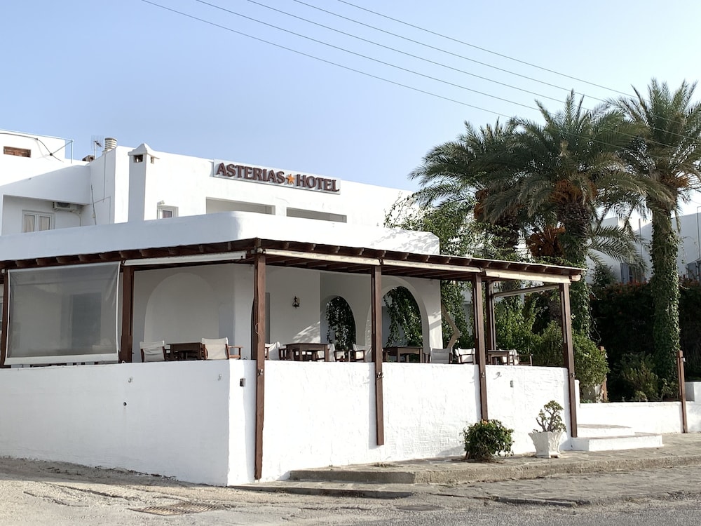 Asterias Hotel 1/33