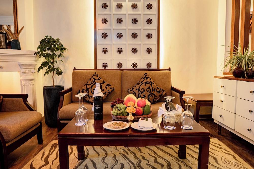 Maya Manor Boutique Hotel By Kgh Group 37/48