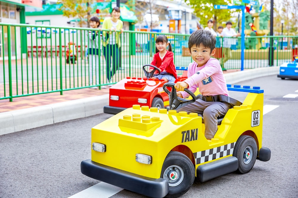 Legoland Japan Hotel 60/68