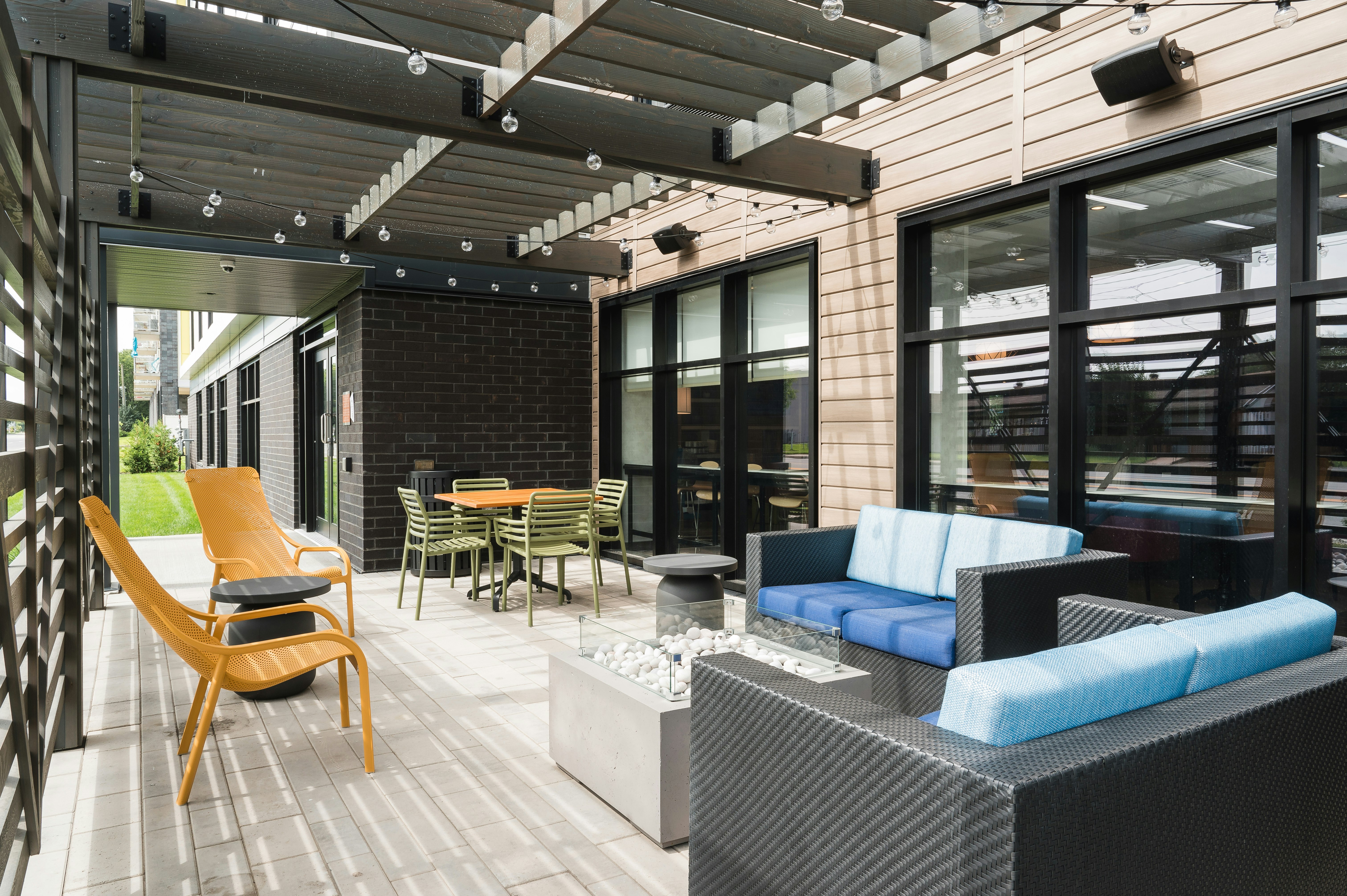 Home2 Suites by Hilton Quebec City 10/26