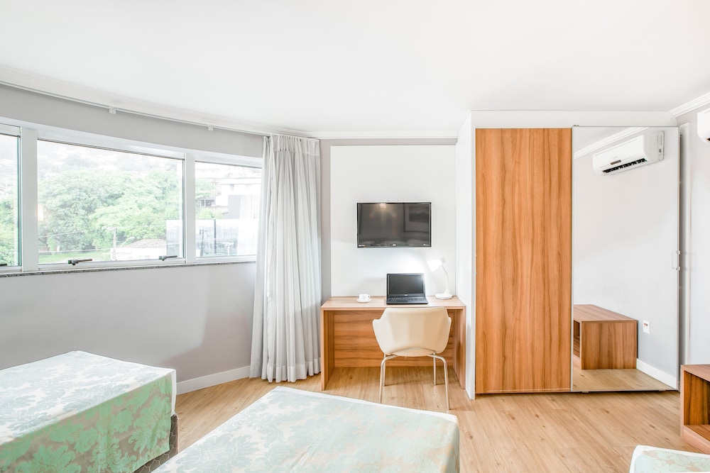Iate Hotel Centro Florianopolis (ex. Plaza Florianopolis) 40/55