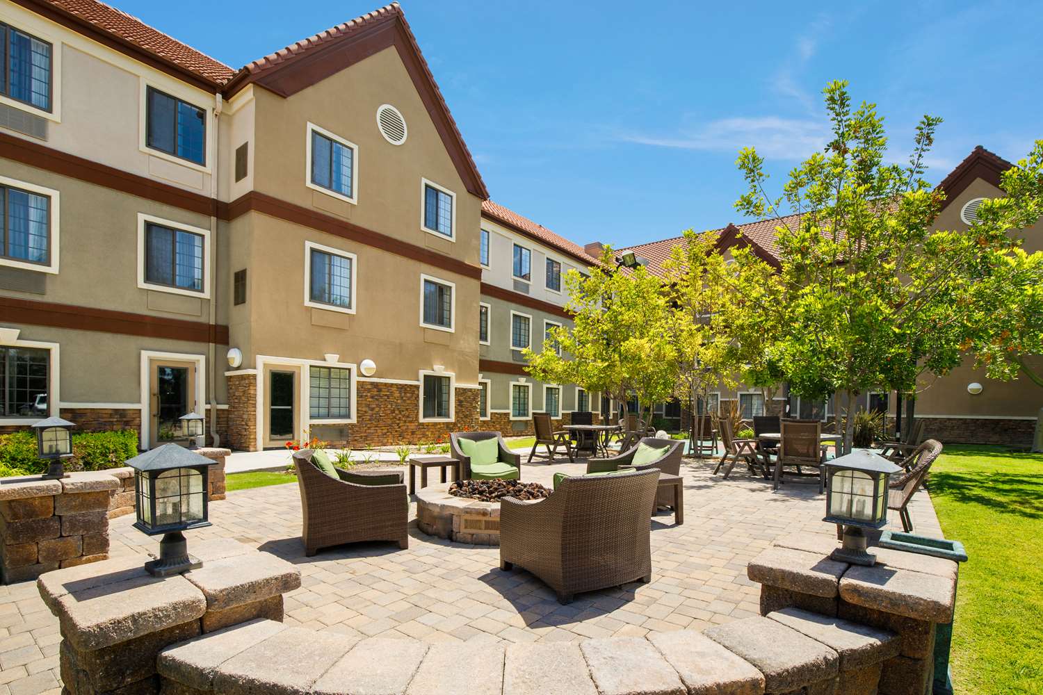 Sonesta ES Suites San Diego Rancho Bernardo 14/17