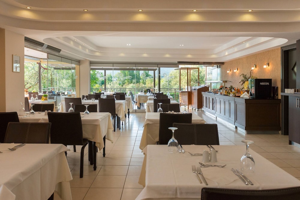 Atrium Hotel Thassos by GHH 33/50