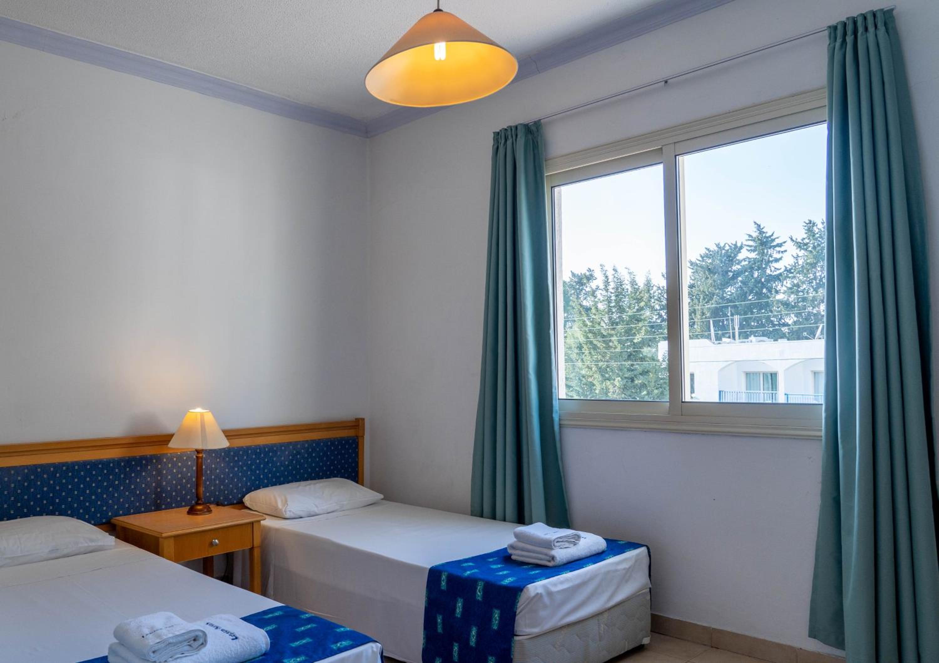 Paphos Gardens Holiday Resort 16/50