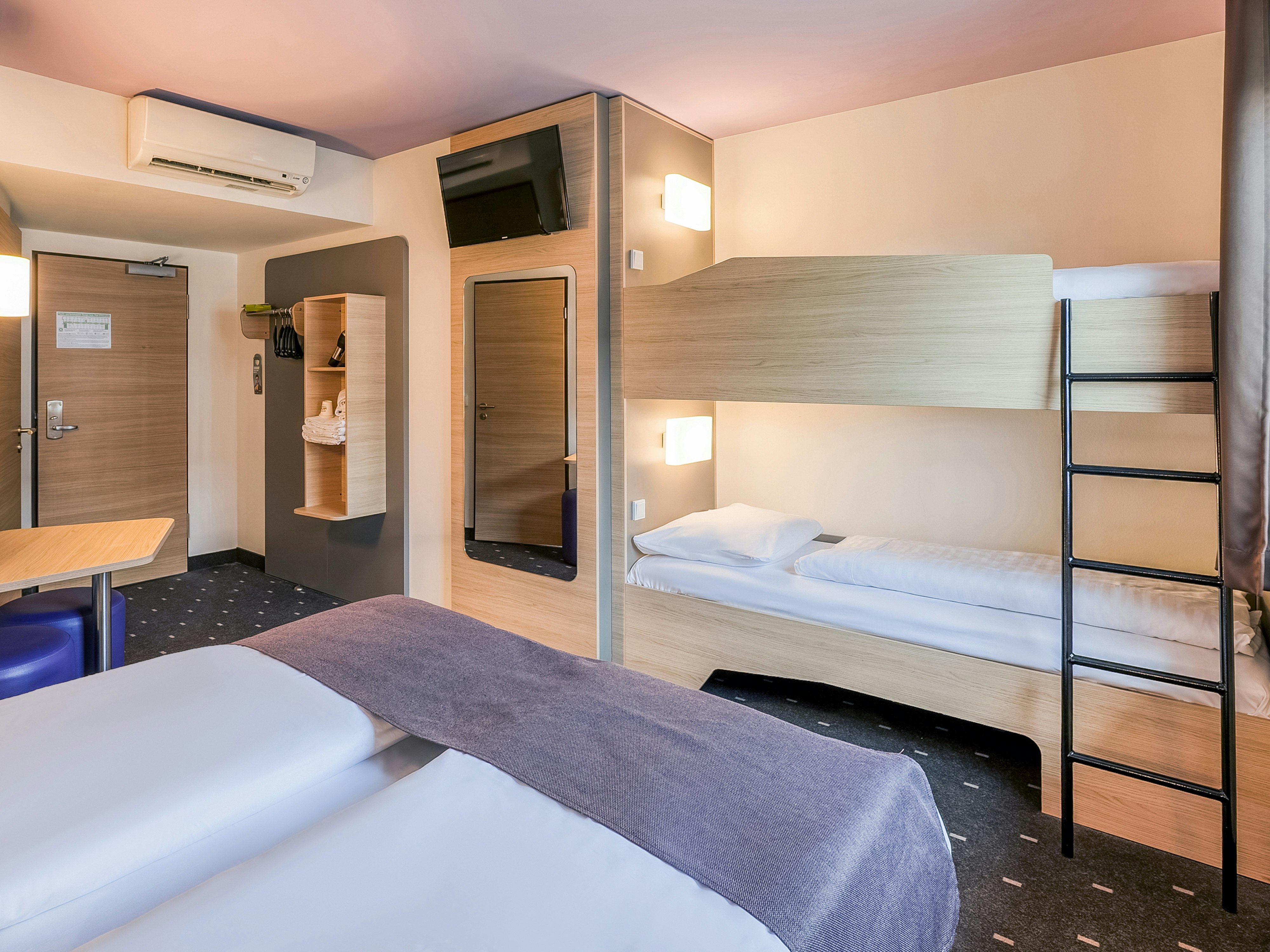 B&B Stuttgart Vaihingen 18/29