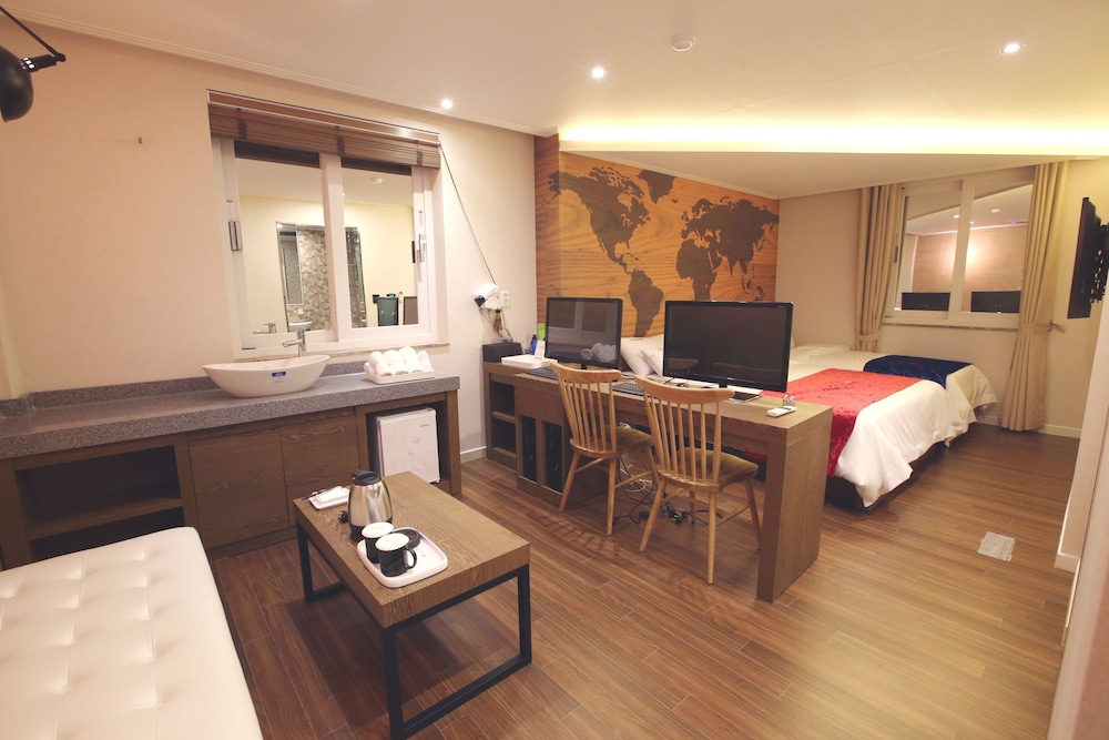 Jeju Lux Hotel 15/22