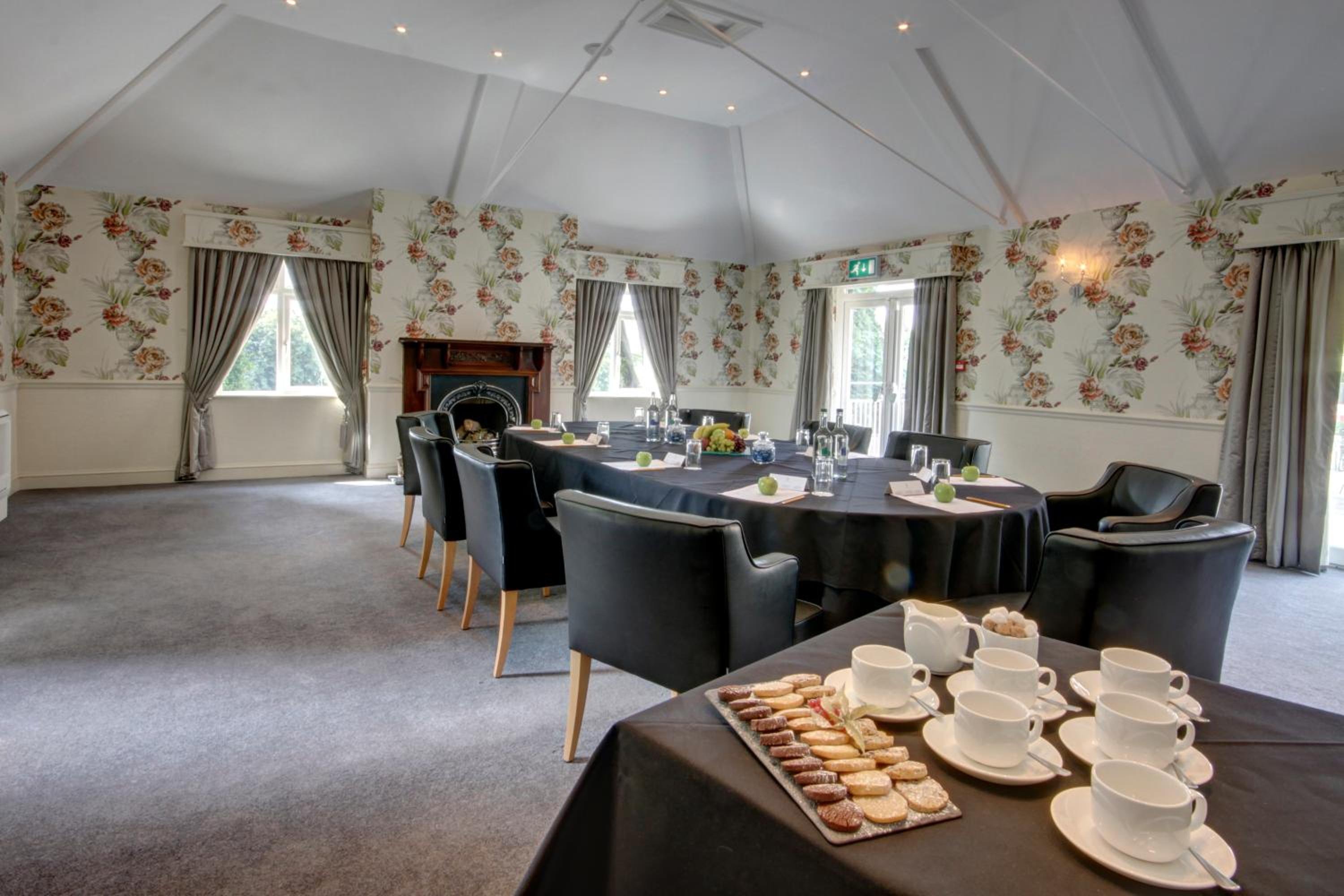 The Coed y Mwstwr Hotel 16/22