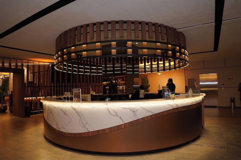 Hotel Casino Via Dorada 7/50