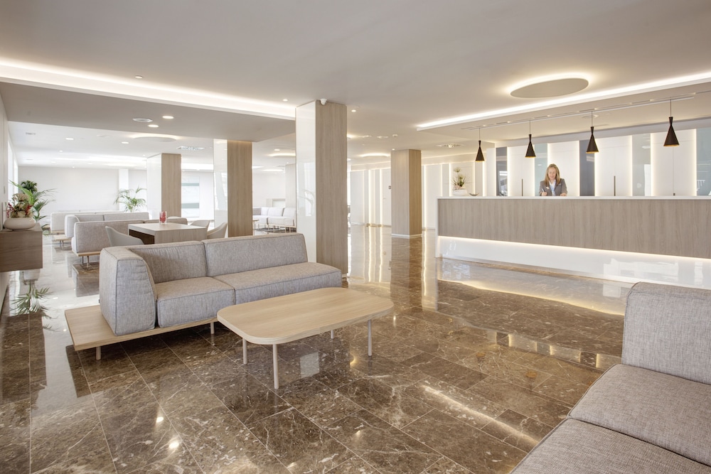 Grupotel Farrutx 8/58