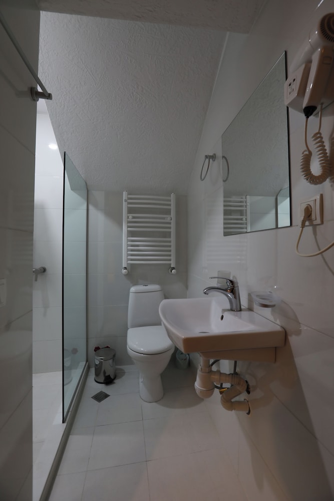 Boutique Hotel Tekla Palace 50/50