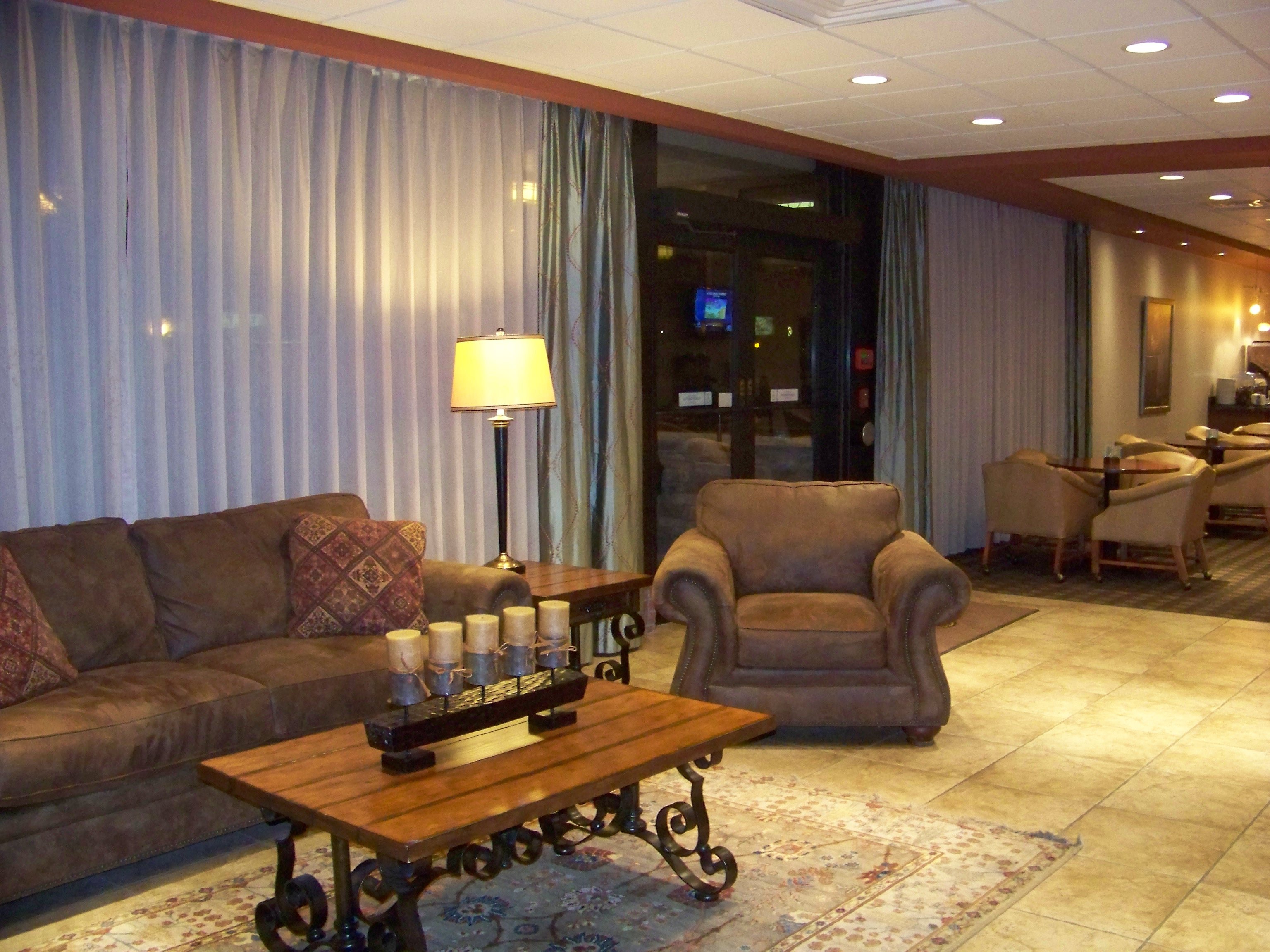 Norfolk Country Inn Suites 25/37