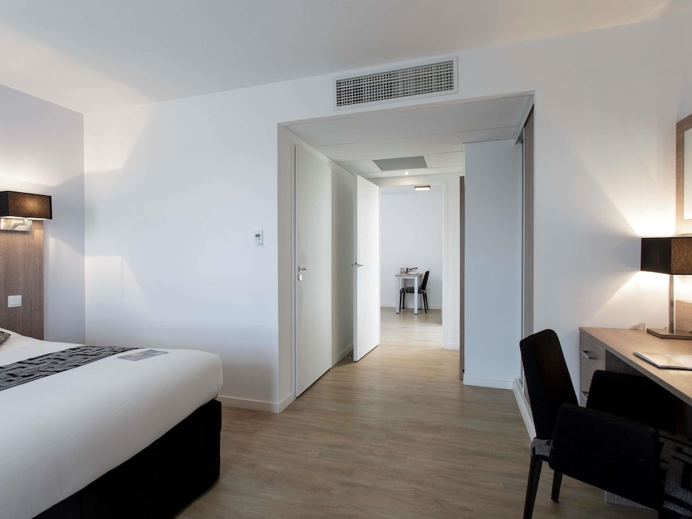 SUPERIOR, STUDIO, DOUBLE BED