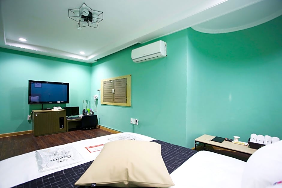 Hotel Mong Chuncheon 75/89