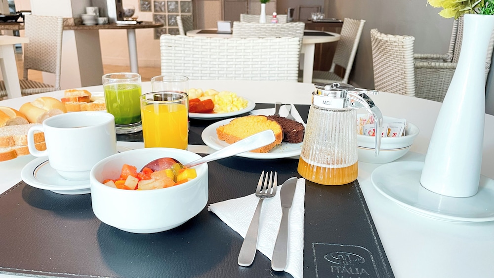 Hotel Italia 14/19