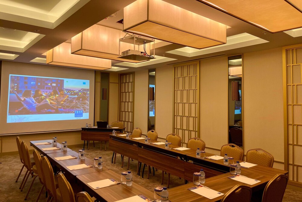 TRYP by Wyndham Istanbul Maltepe 59/63