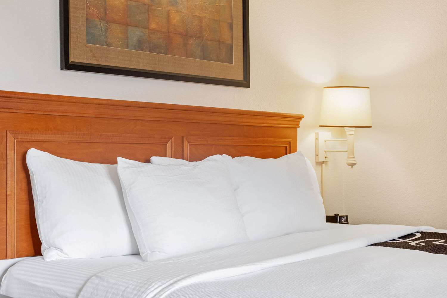 La Quinta Inn & Suites by Wyndham Ft. Lauderdale Plantation 6/24