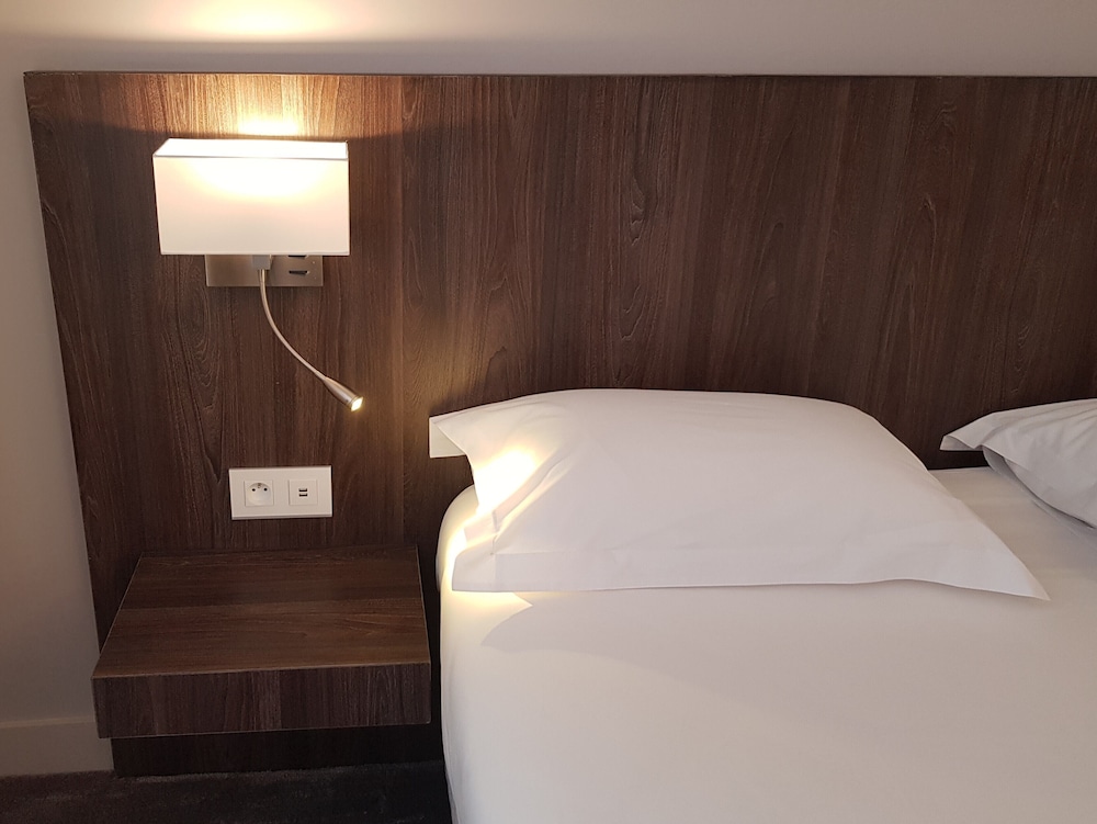 Hotel Alison 20/48