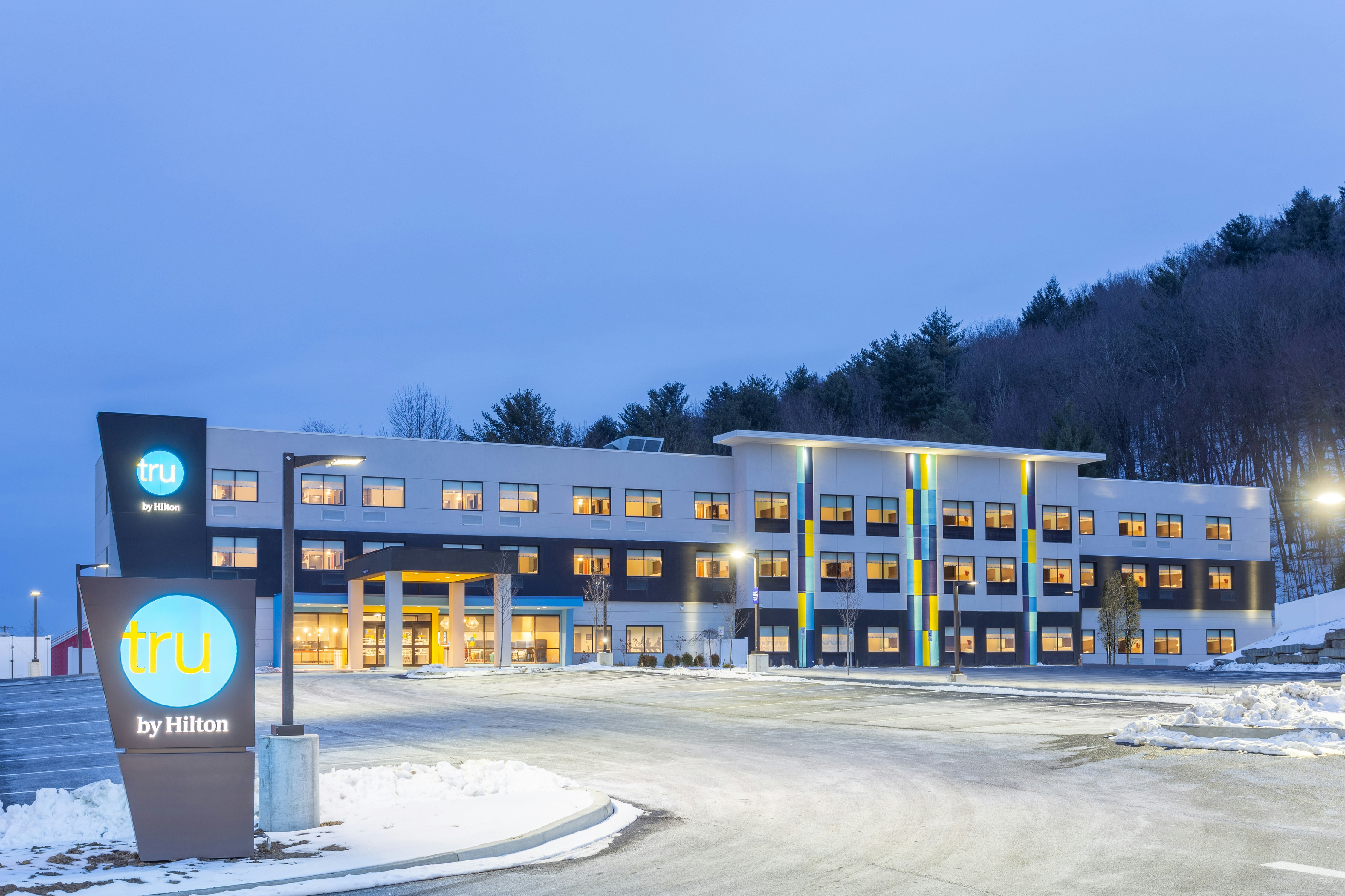 Tru By Hilton Vestal Binghamton Ny 4/16