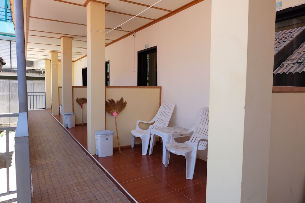 PHI PHI SAND SEA VIEW RESORT 16/57