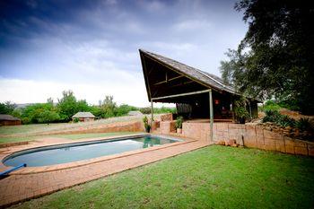 Little Swift Chalets 15/17