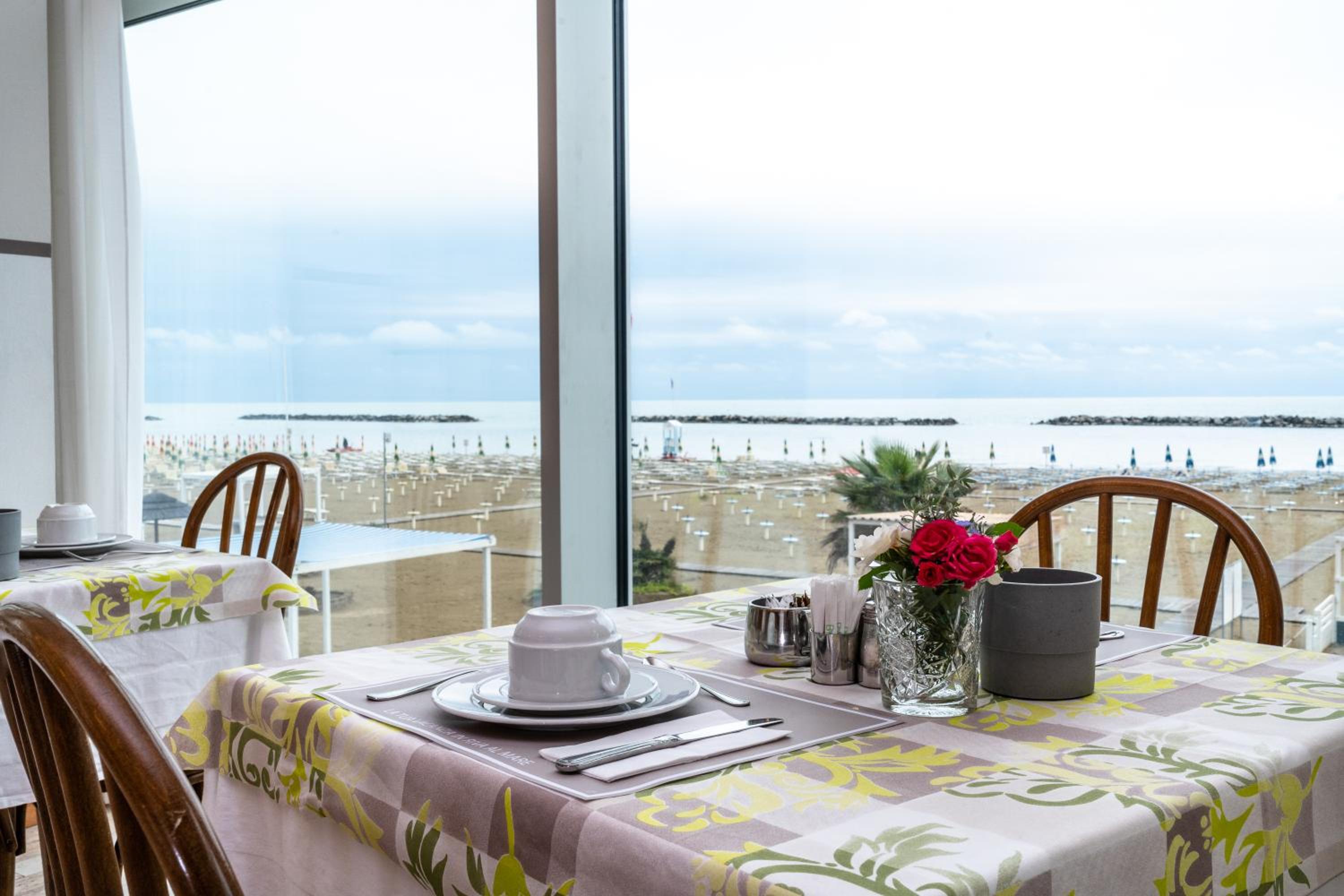 Hotel Globus 35/50