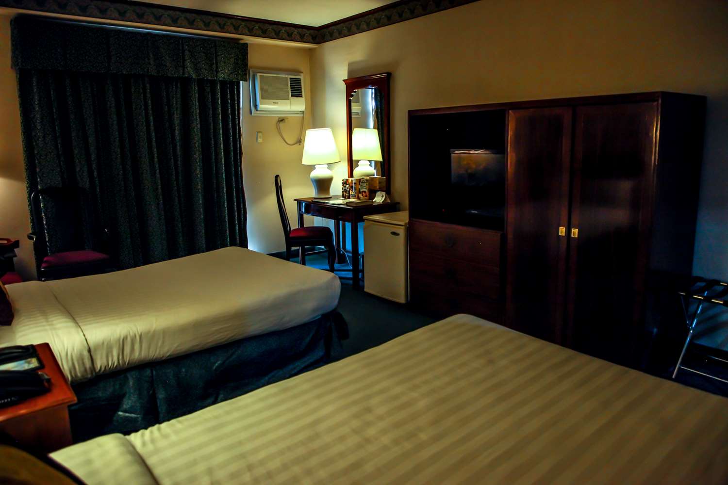 Days Hotel Tagaytay 12/36