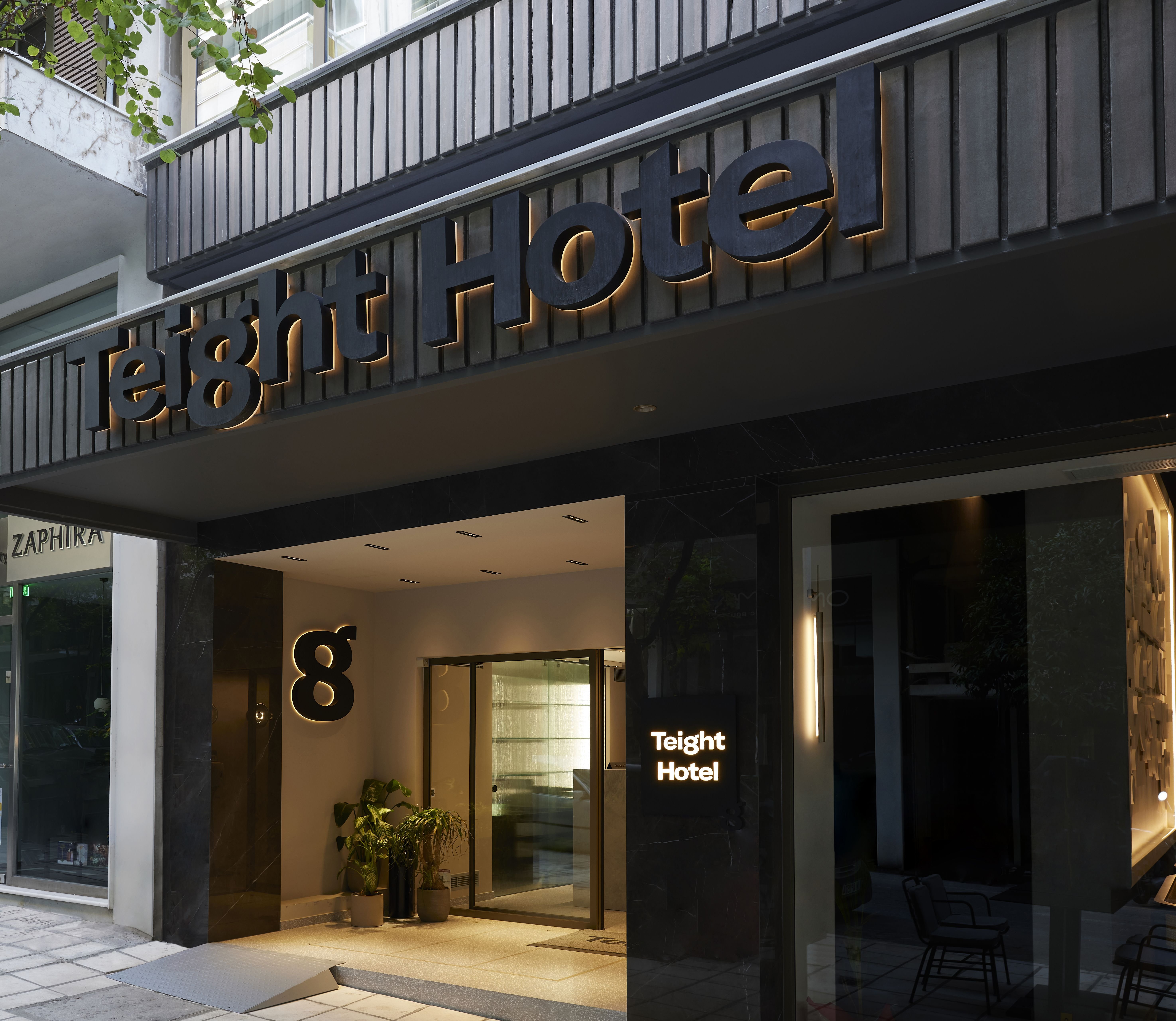 Teight Hotel 2/21