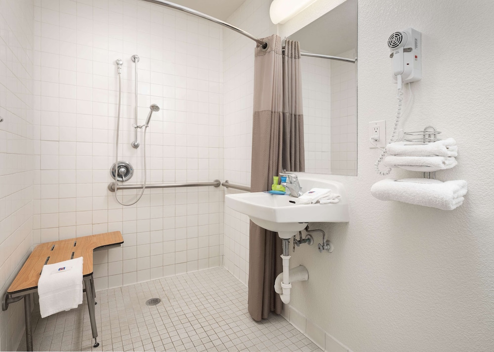 Motel6 Temecula, CA - Historic Old Town 34/62
