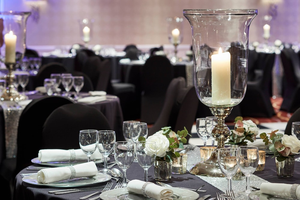 Delta Hotels by Marriott Peterborough 10/24