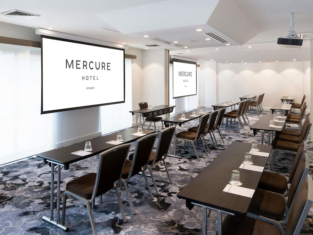 Mercure Sydney 57/67