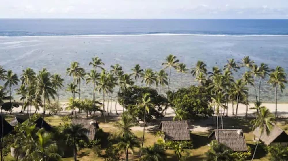 Tambua Sands Beach Resort 30/42