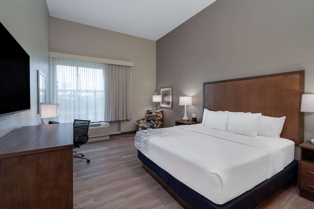 La Quinta Inn & Suites By Wyndham Tifton 3/26