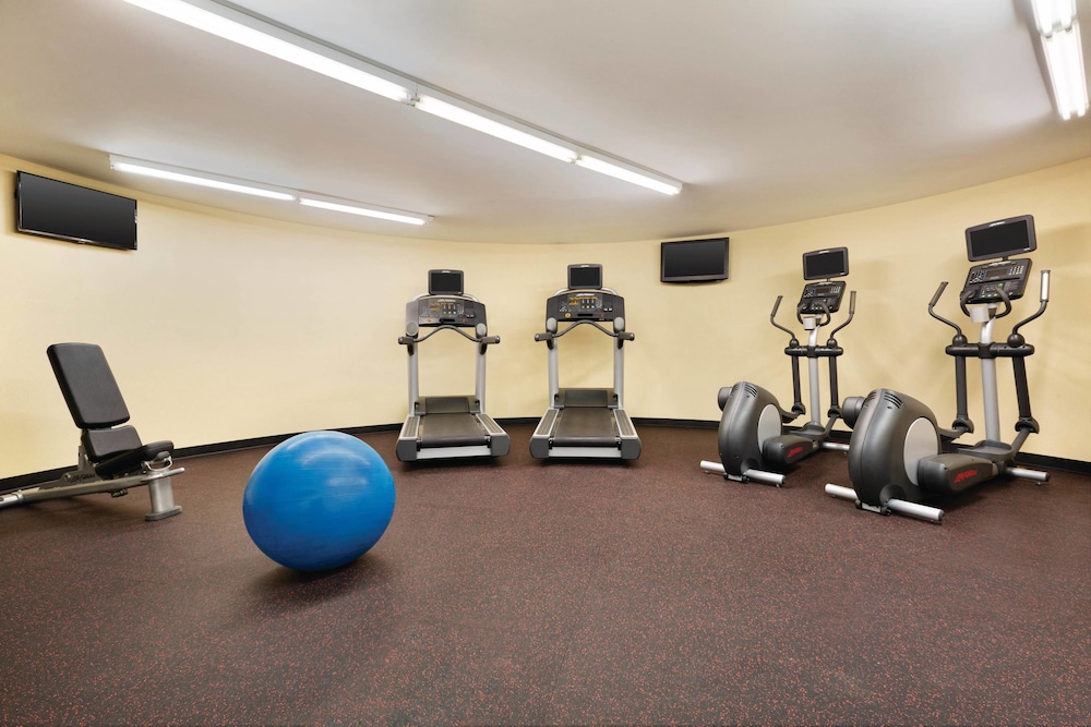 TownePlace Suites By Marriott Denver Downtown 17/27