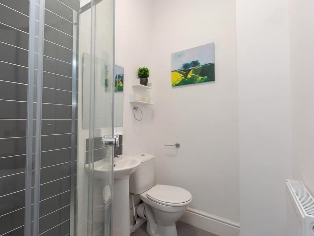 Townhouse @166 Ruskin Rd 19/32