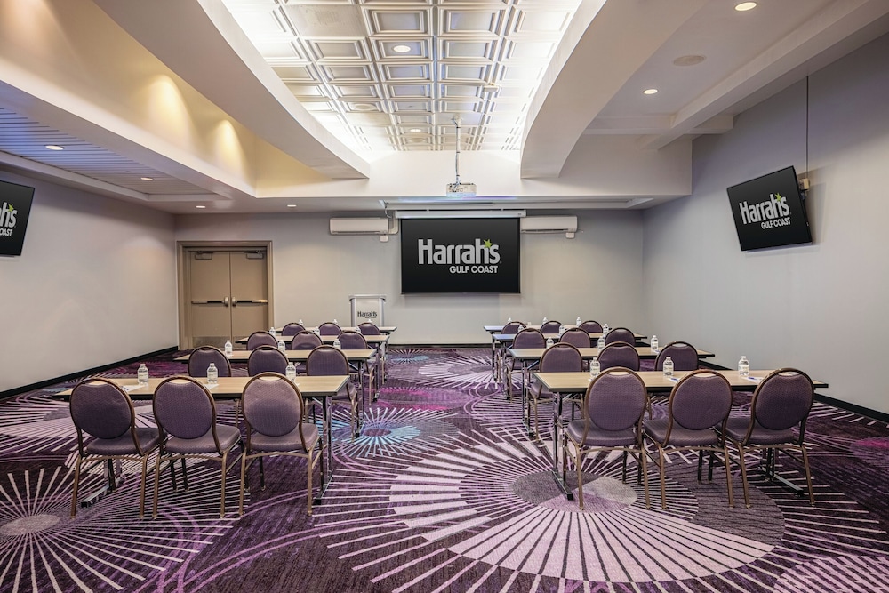 Harrah's Gulf Coast - A Caesars Rewards Destination 34/48