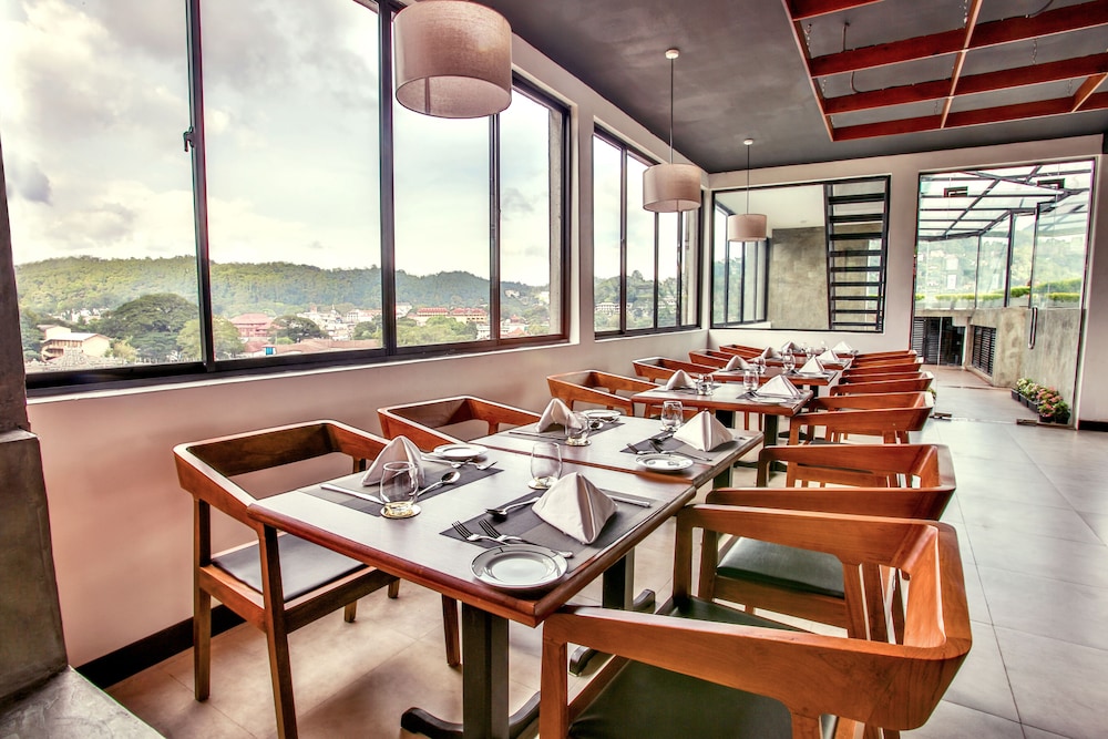Sevana City Hotel Kandy 45/58