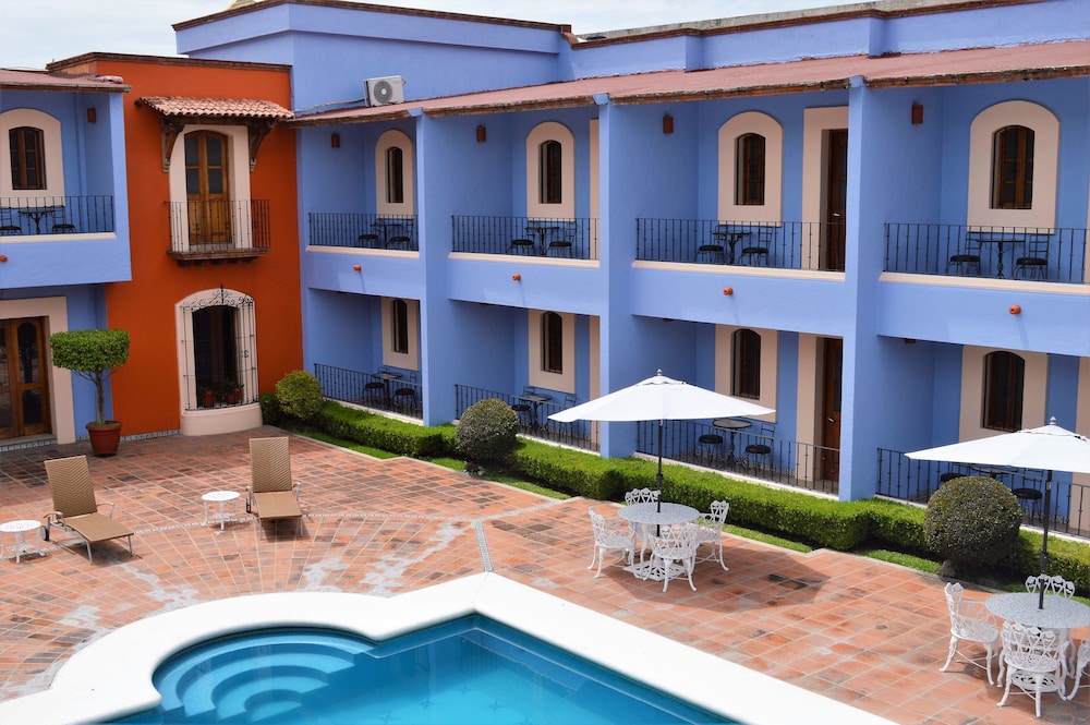 Hotel Santa Helena Plaza 31/42