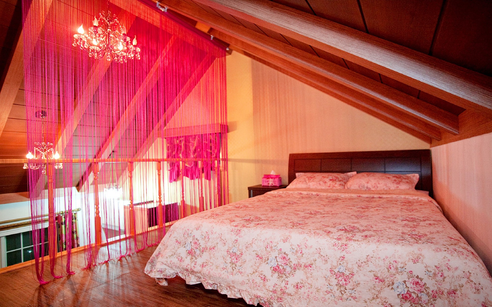 TWIN BEDS